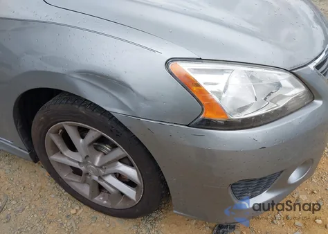 2014 Nissan Sentra Sr z USA, uszkodzony, nr VIN 3N1AB7AP8EY221719